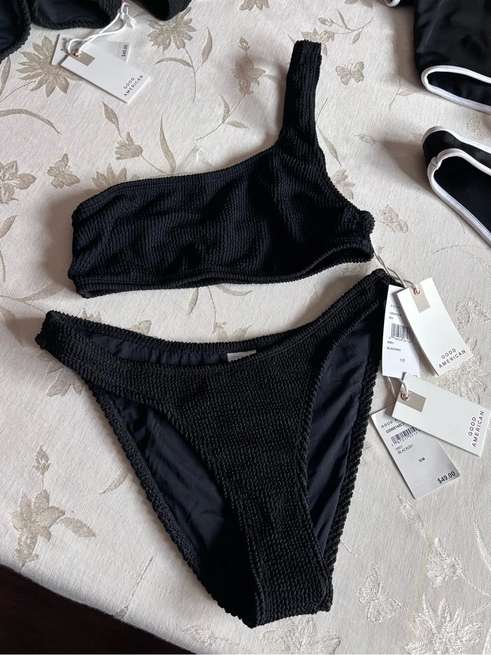 NWT Good American Bathing Suit $350 BUNDLE Small/Medium Bikini Bottoms and Tops
